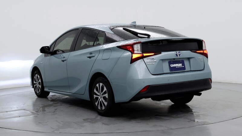 2019 Toyota Prius XLE 2