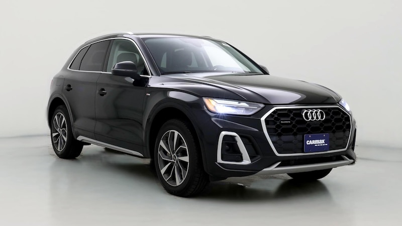 2022 Audi Q5 e Premium Plus Hero Image