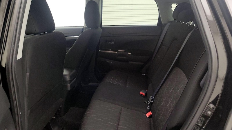 2021 Mitsubishi Outlander Sport SE 19