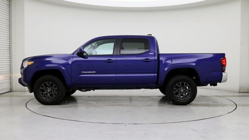 2022 Toyota Tacoma SR5 3