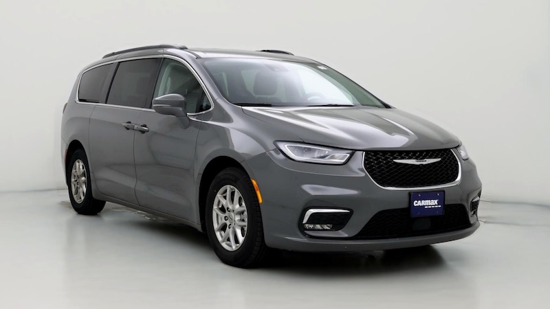 2022 Chrysler Pacifica Touring L Hero Image