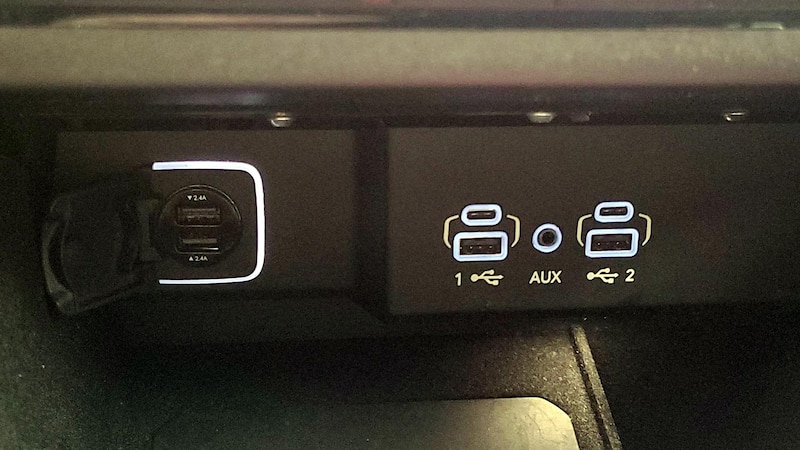 2022 Jeep Wagoneer Series III 19