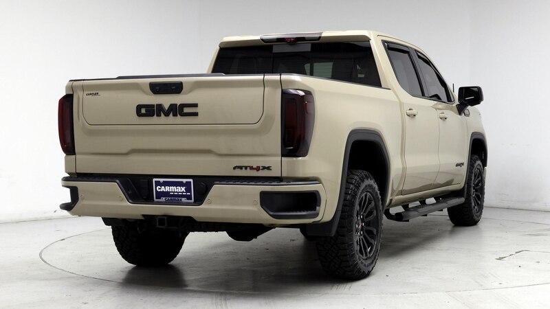 2023 GMC Sierra 1500 AT4X 8