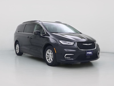 2022 Chrysler Pacifica Touring L -
                Portland, OR