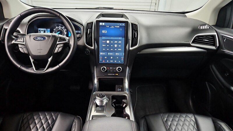 2023 Ford Edge Titanium 9