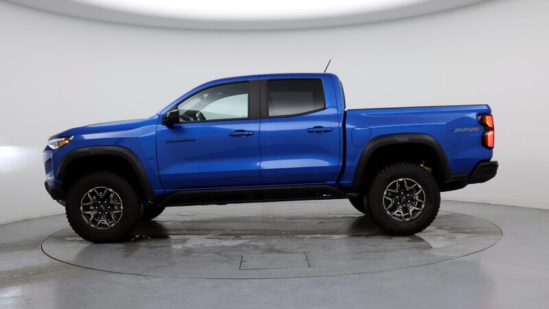 2024 Chevrolet Colorado ZR2 3