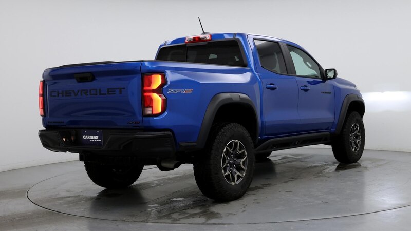 2024 Chevrolet Colorado ZR2 8