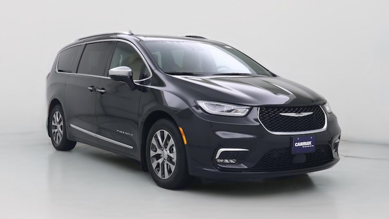 2023 Chrysler Pacifica Hybrid Pinnacle Hero Image