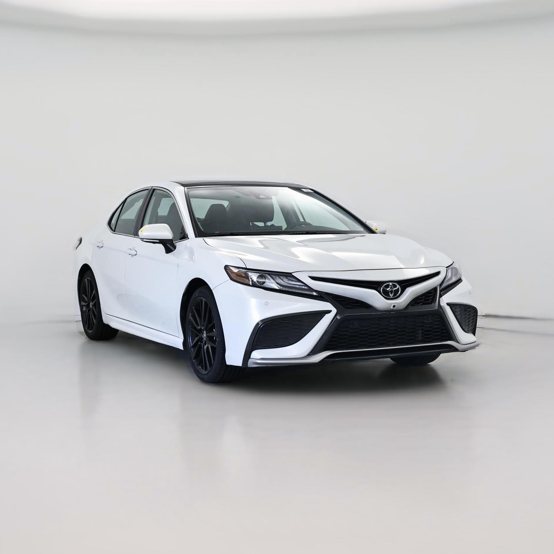 Thumbnail: 2022 Toyota Camry - 1
