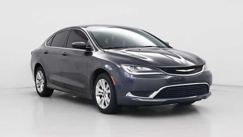 2017 Chrysler 200 Limited Hero Image