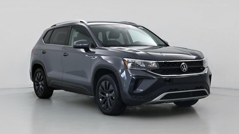 2023 Volkswagen Taos SE Hero Image