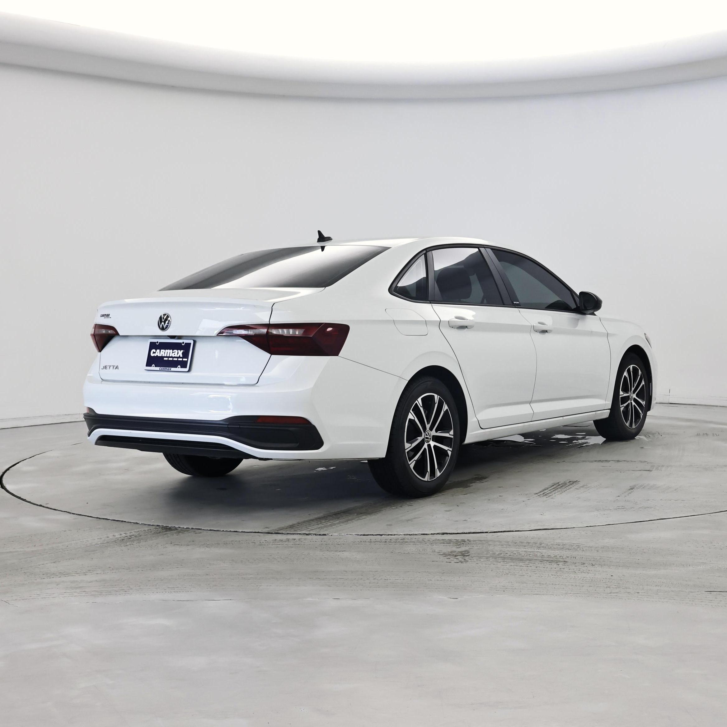 Thumbnail: 2023 Volkswagen Jetta - 8