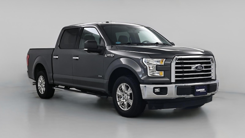 2017 Ford F-150 XLT Hero Image