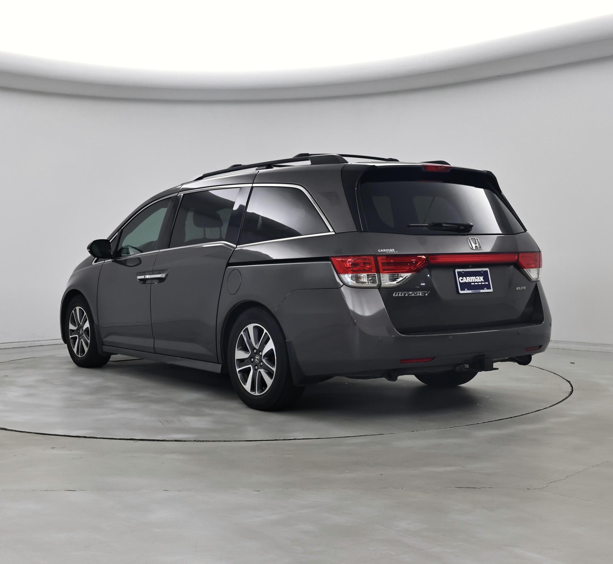 Thumbnail: 2015 Honda Odyssey - 2