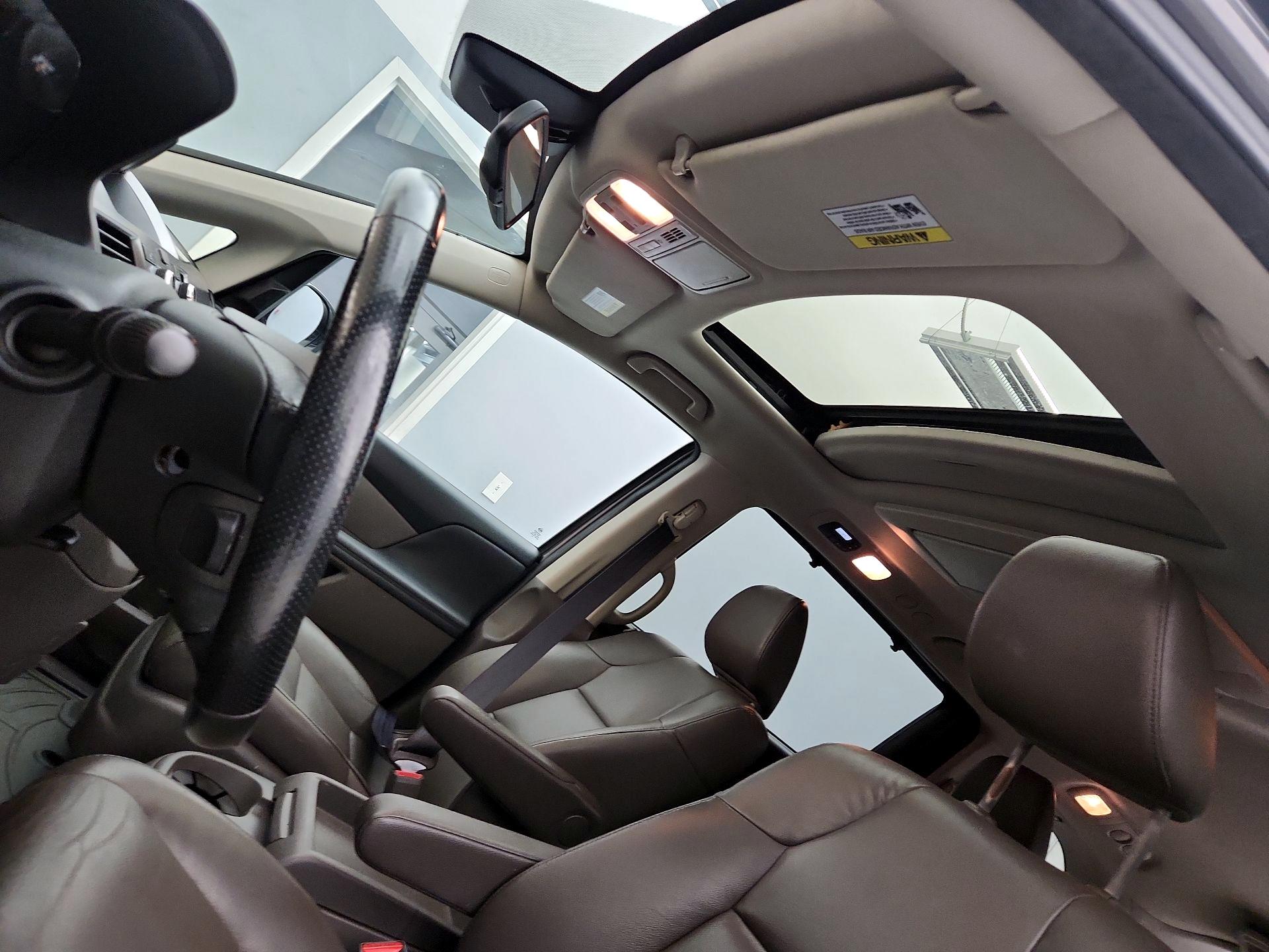 Thumbnail: 2015 Honda Odyssey - 19