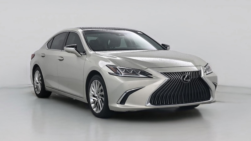 2020 Lexus ES  Hero Image