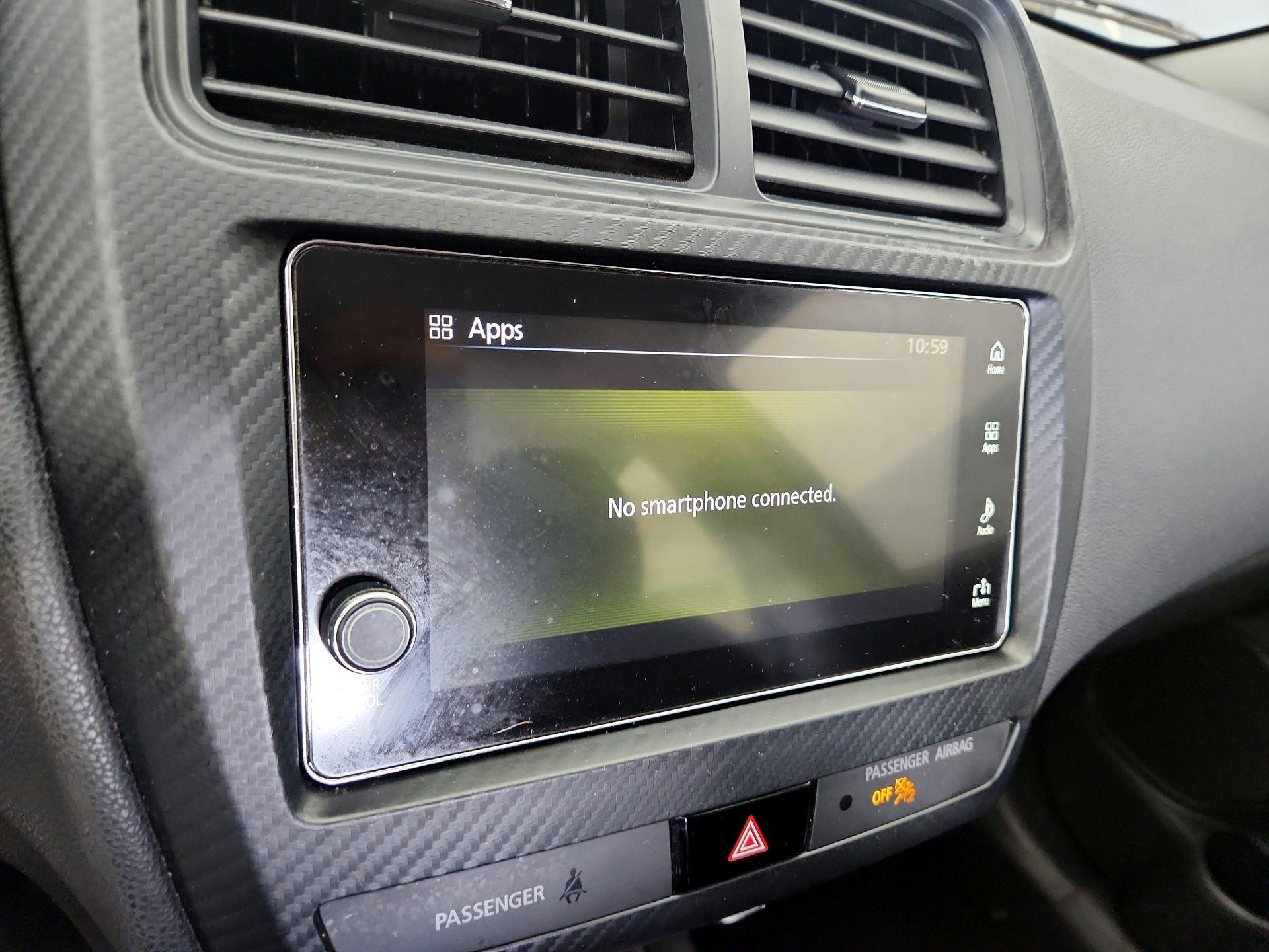 Thumbnail: 2019 Mitsubishi Outlander Sport - 14