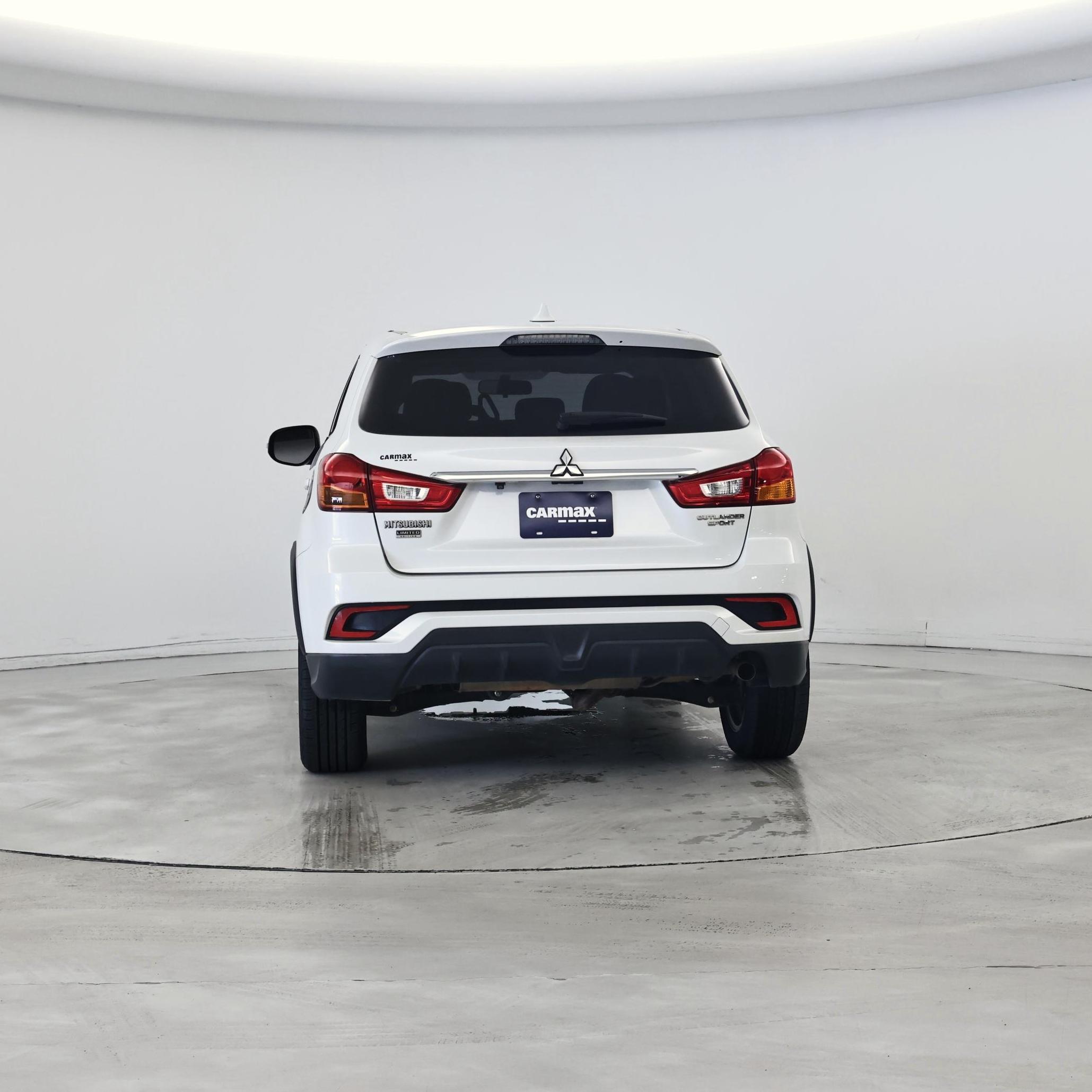 Thumbnail: 2019 Mitsubishi Outlander Sport - 6