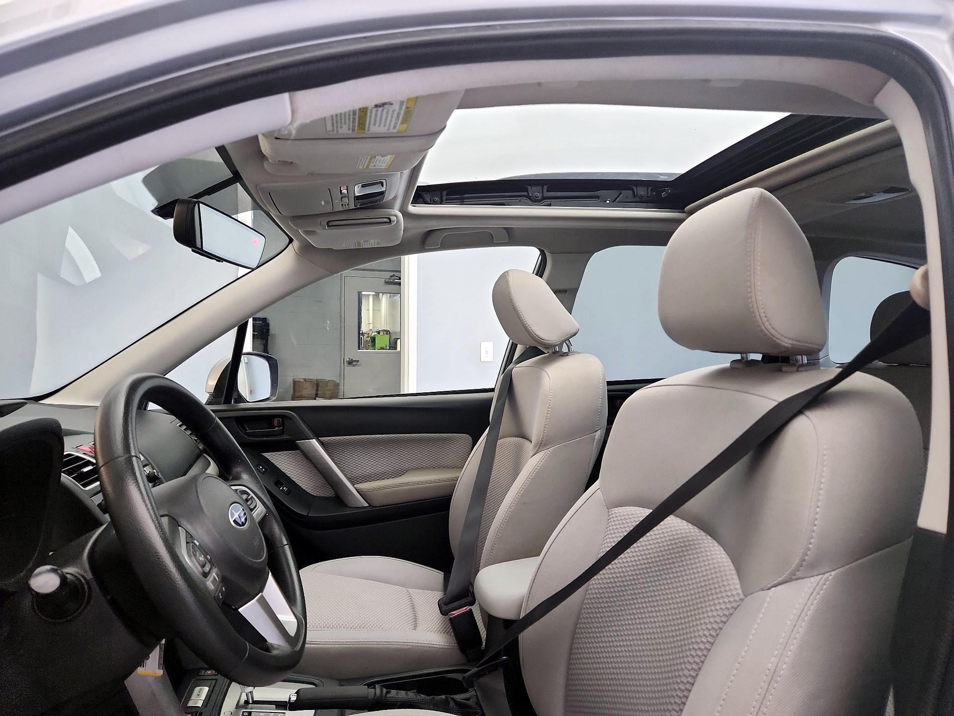 Thumbnail: 2018 Subaru Forester - 18