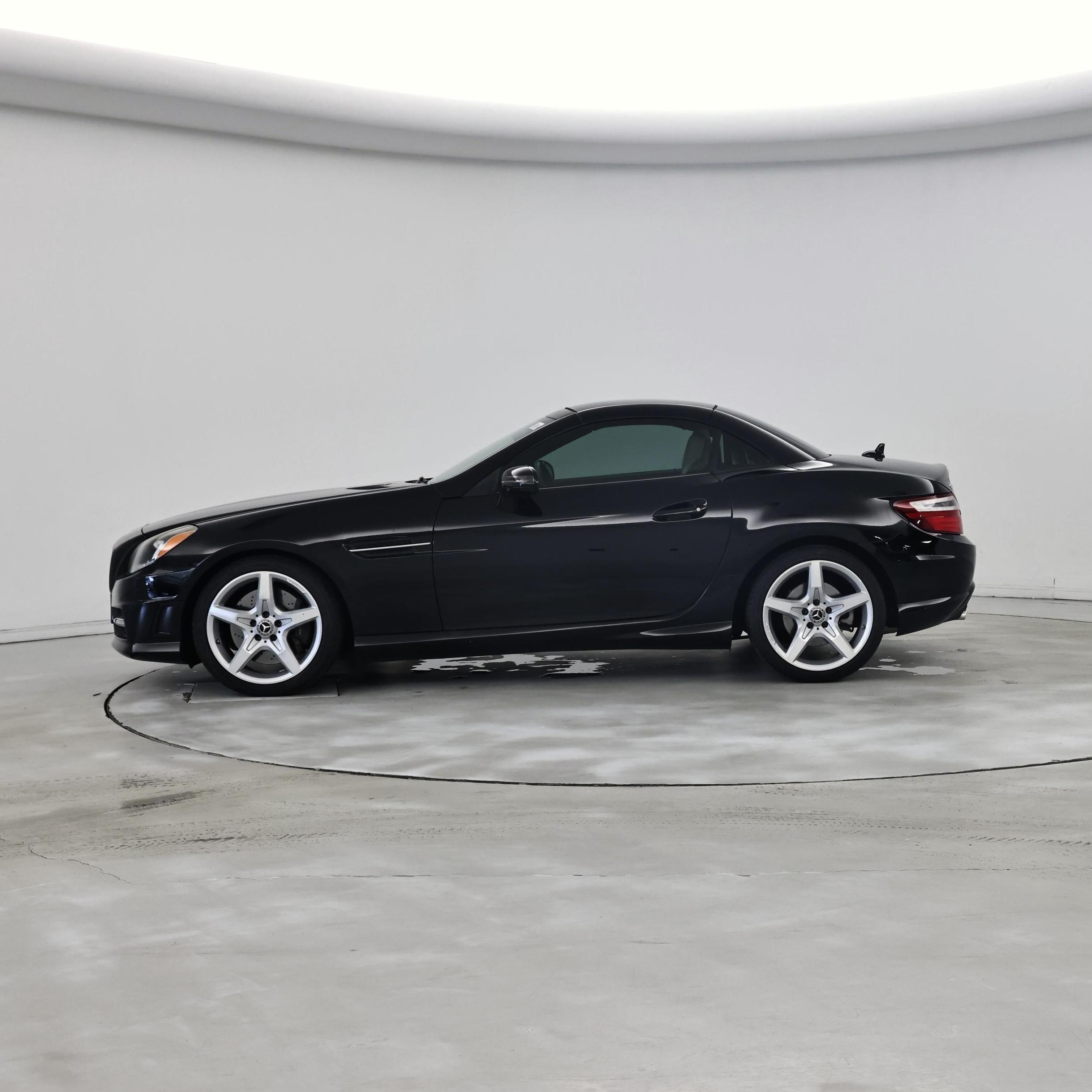 Thumbnail: 2014 Mercedes-Benz SLK - 3