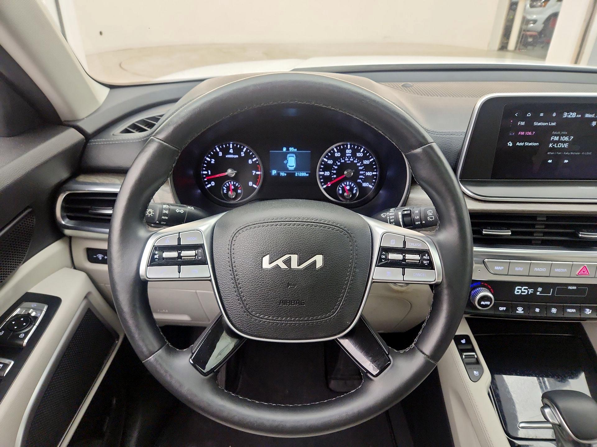 Thumbnail: 2022 Kia Telluride - 10