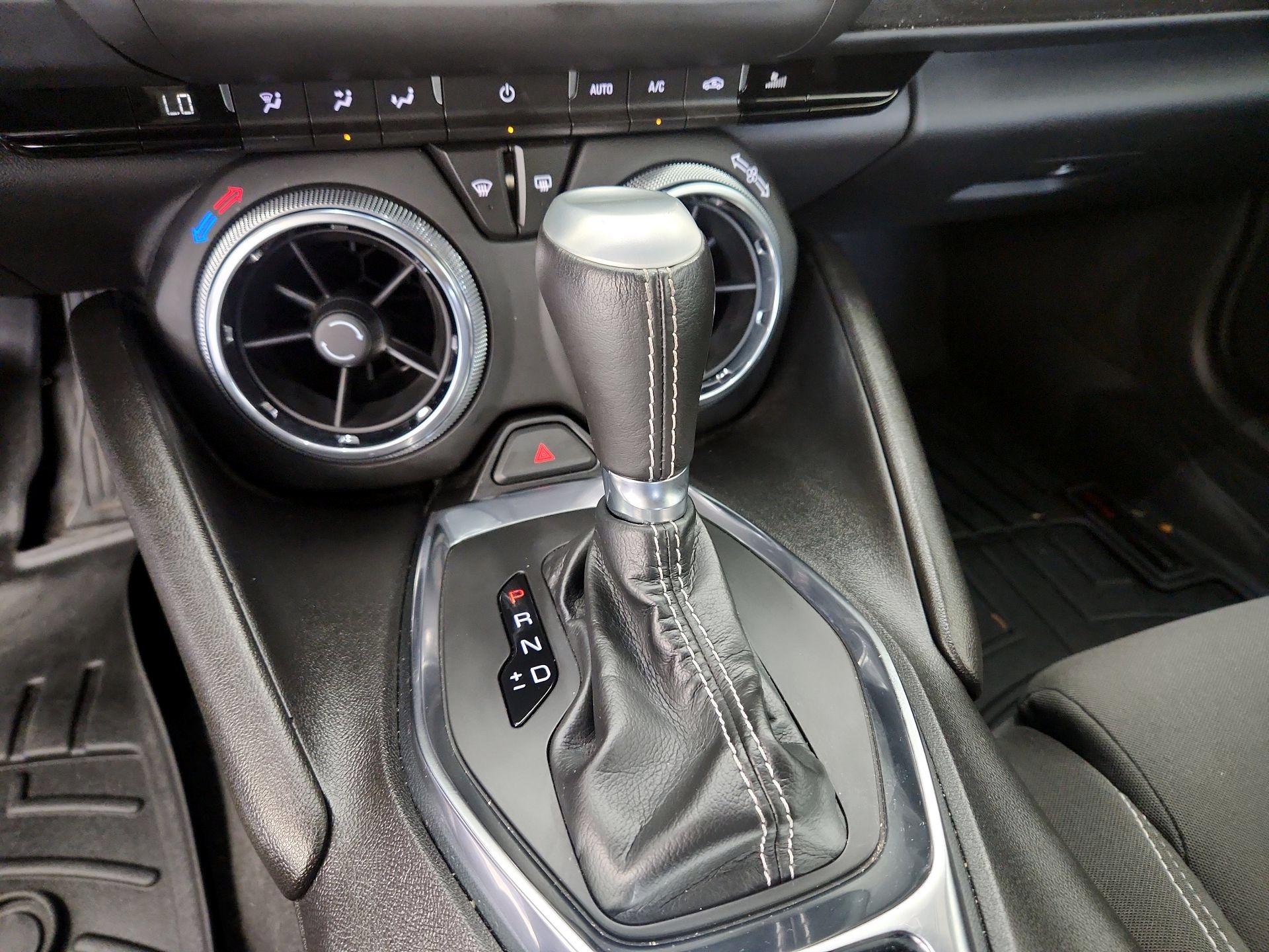 Thumbnail: 2022 Chevrolet Camaro - 17