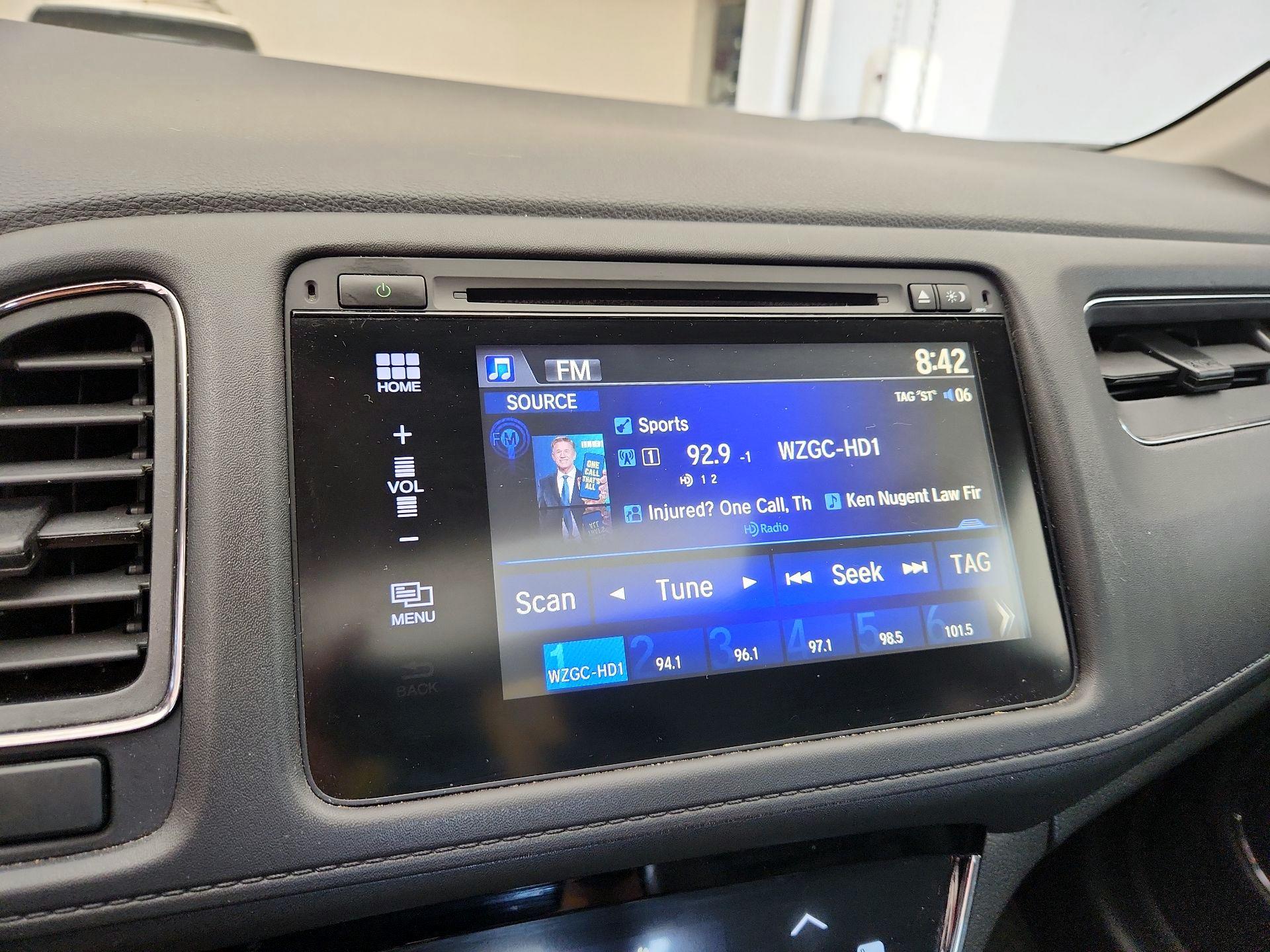 Thumbnail: 2016 Honda HR-V - 15