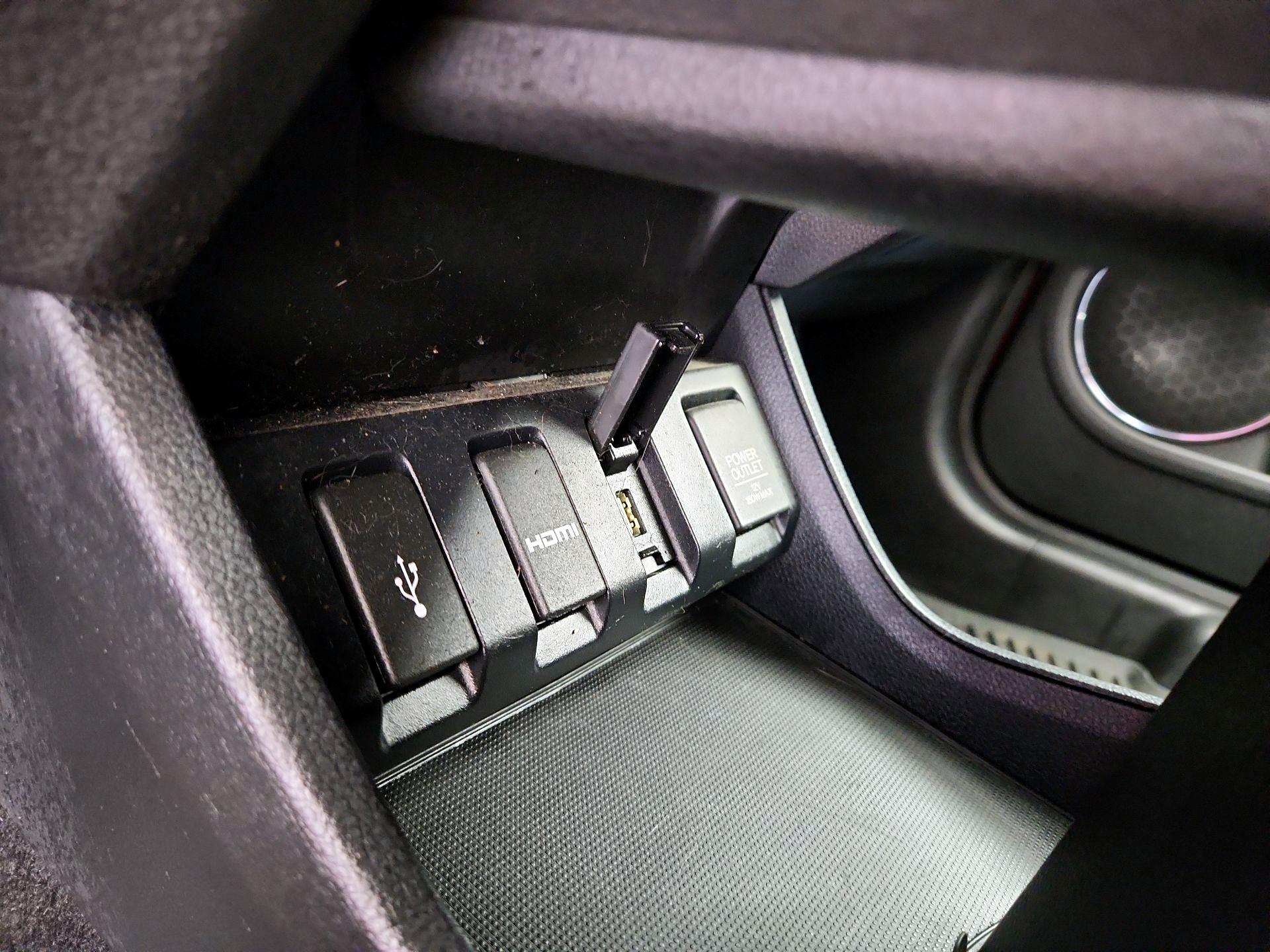 Thumbnail: 2016 Honda HR-V - 18