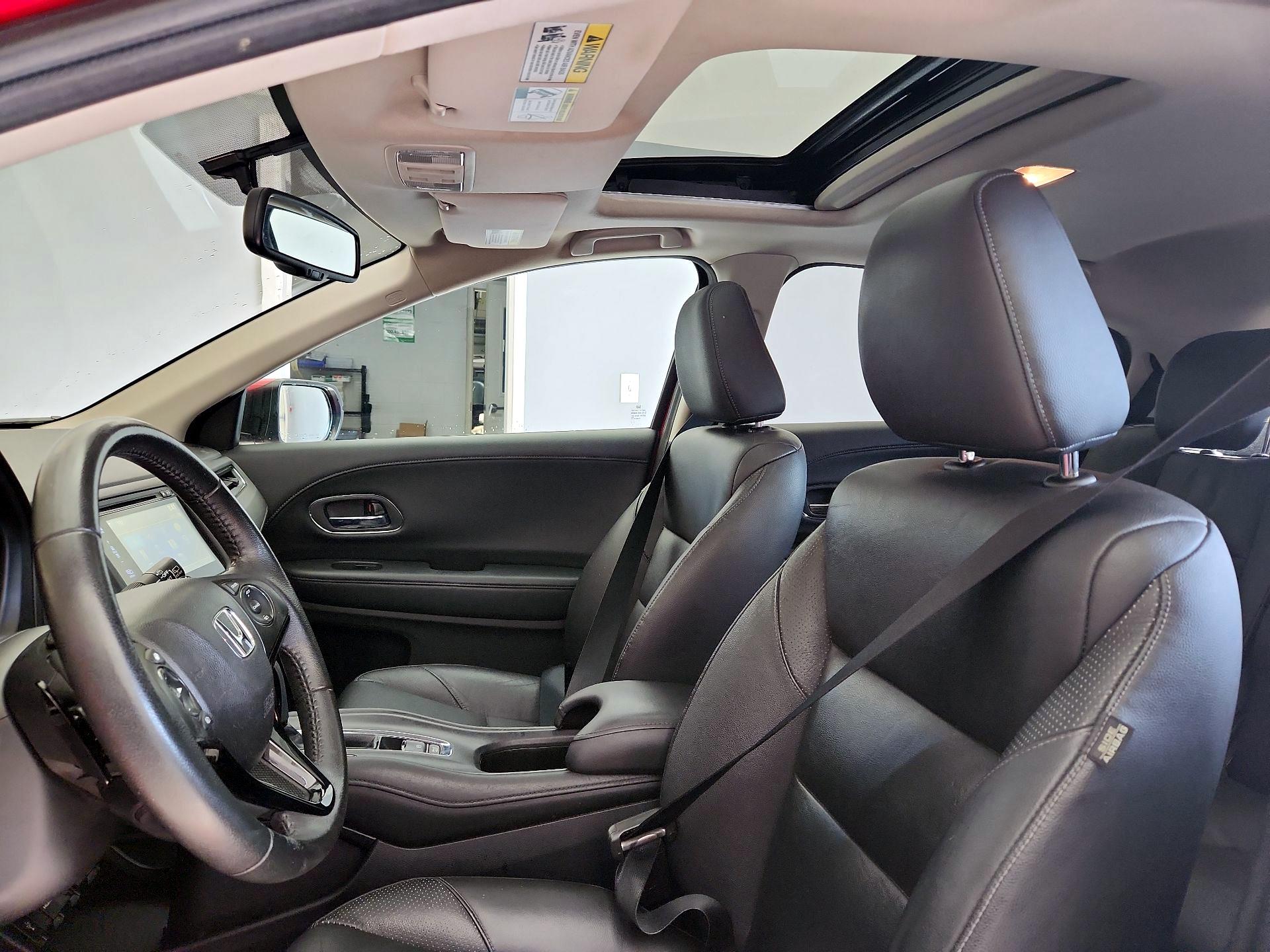 Thumbnail: 2016 Honda HR-V - 19