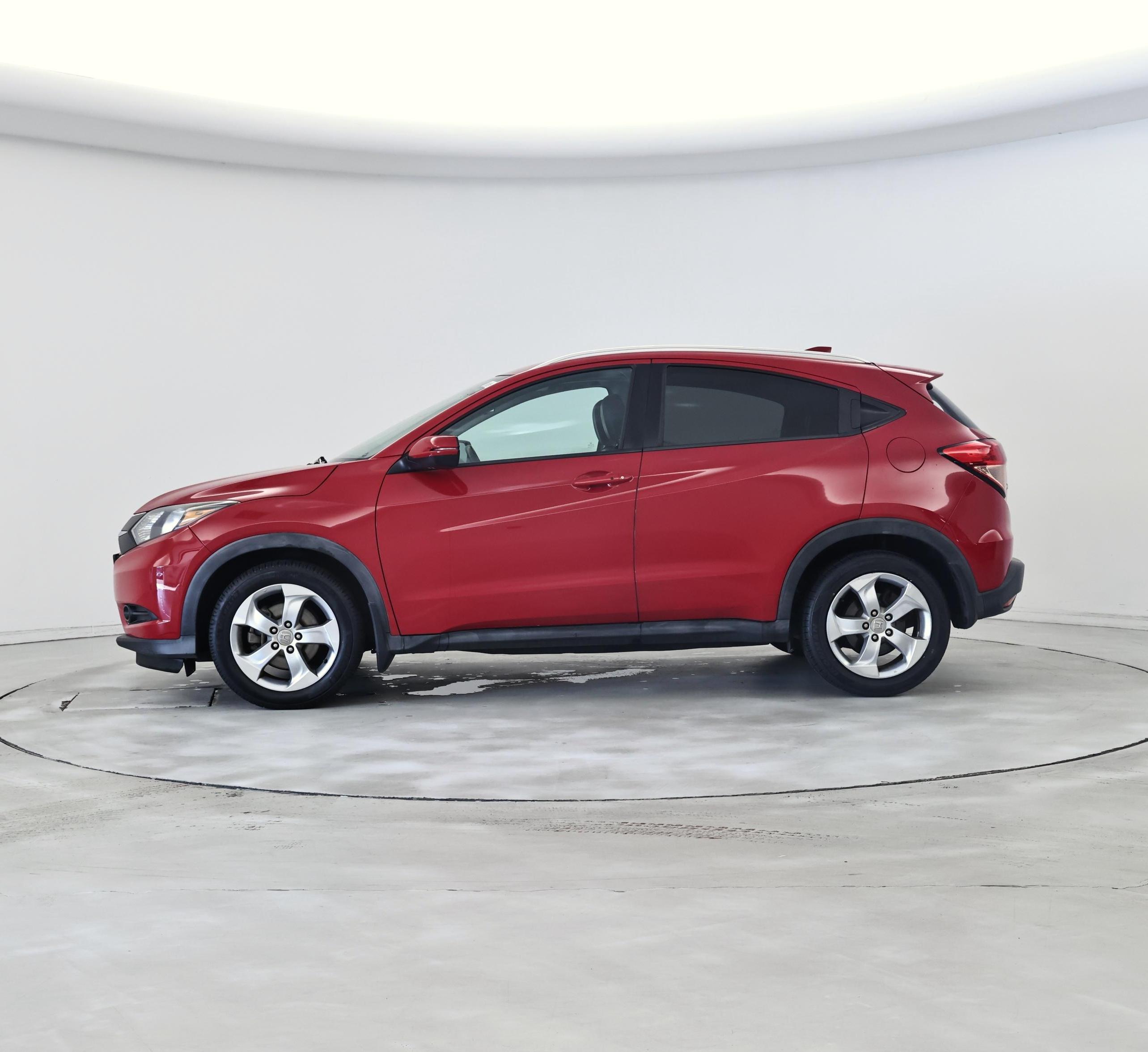 Thumbnail: 2016 Honda HR-V - 3