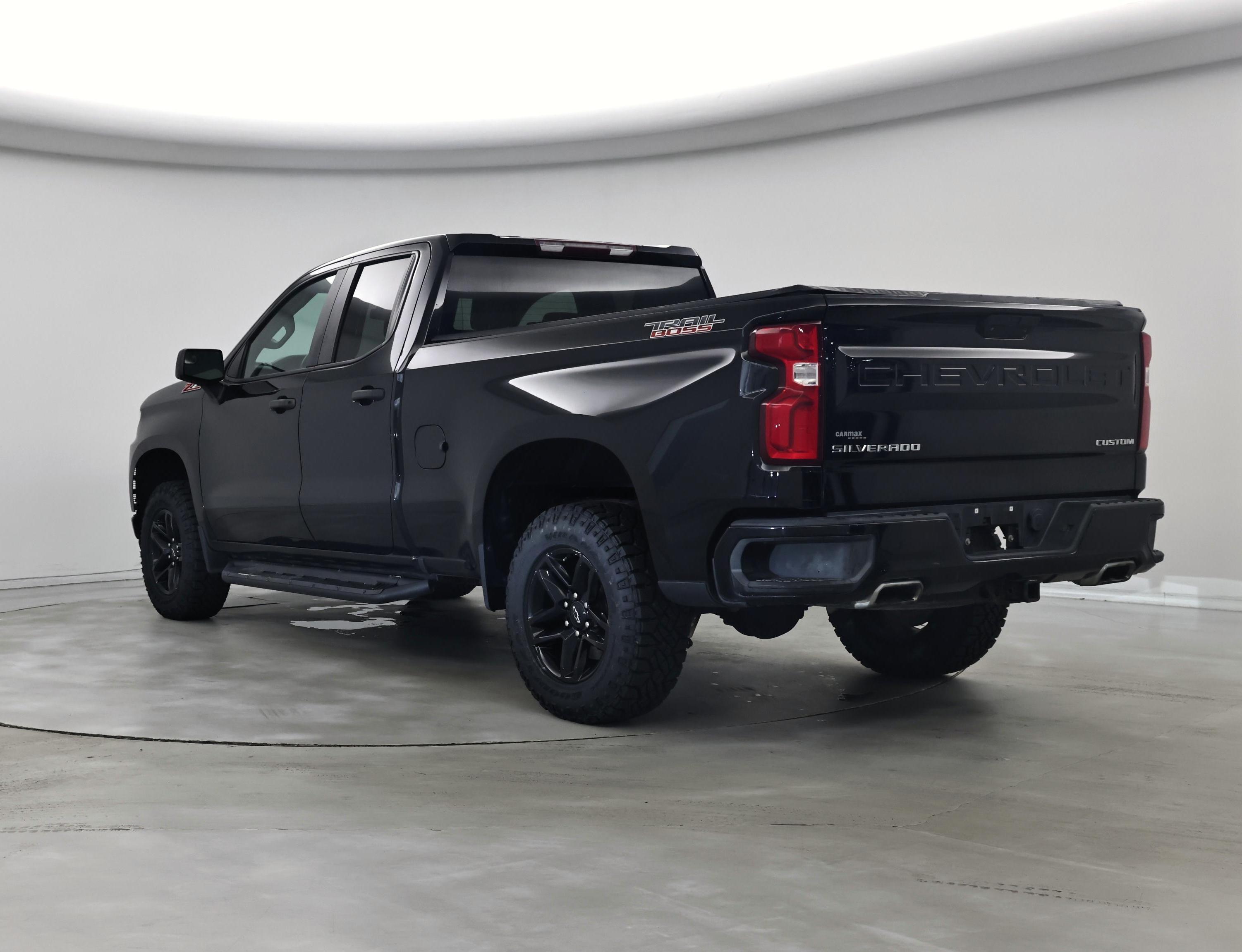 Thumbnail: 2019 Chevrolet Silverado 1500 - 2