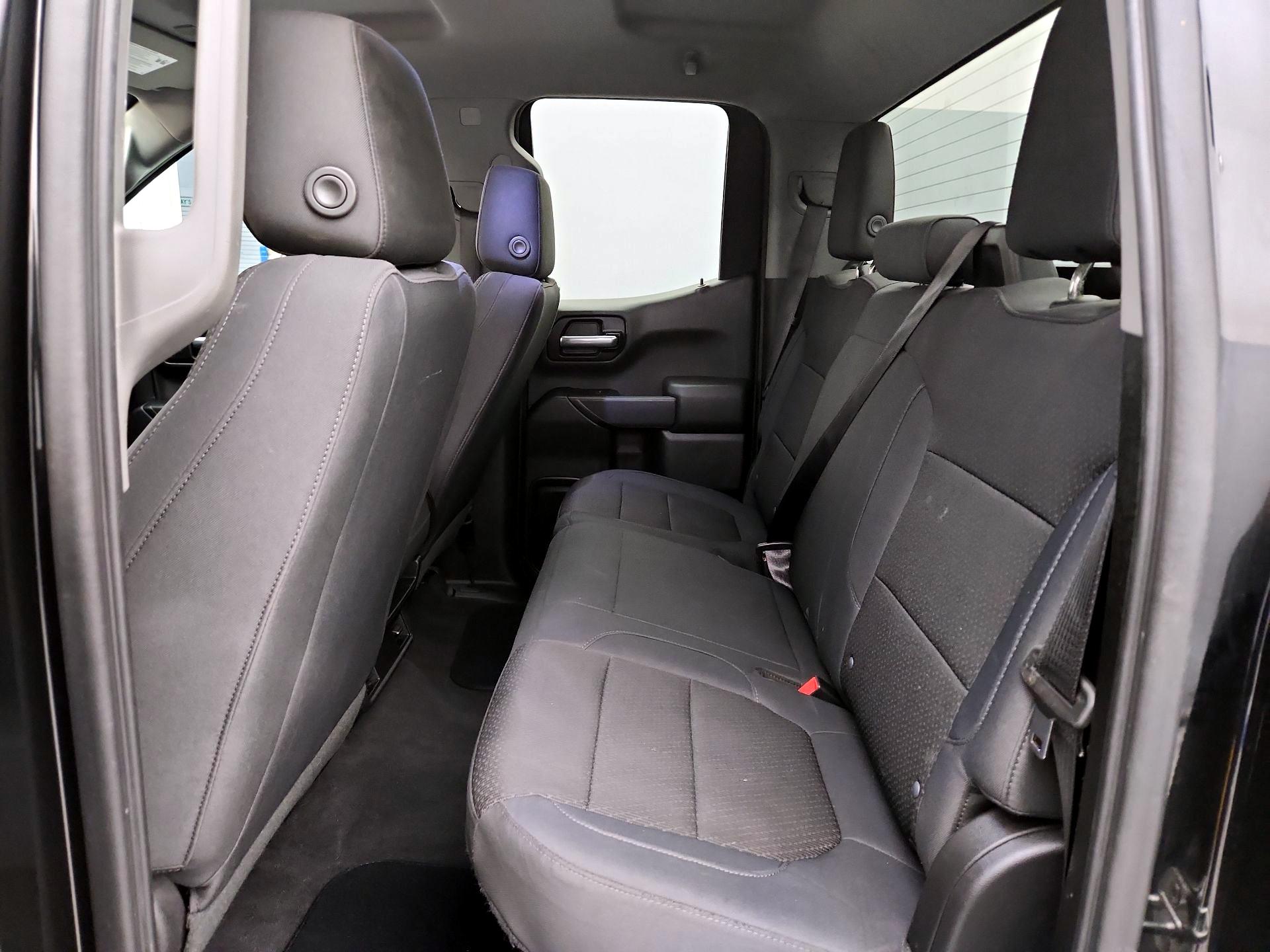 Thumbnail: 2019 Chevrolet Silverado 1500 - 19