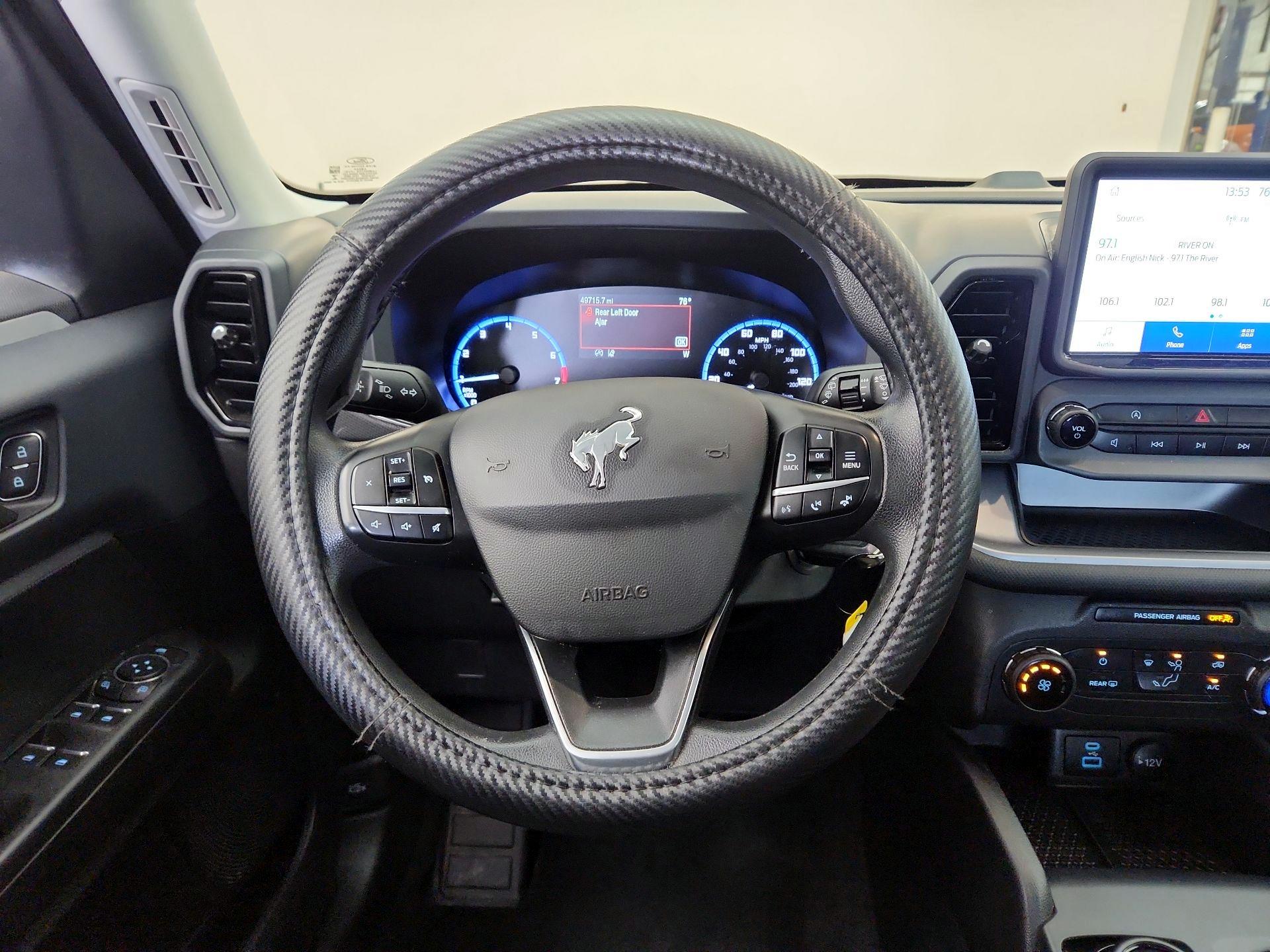 Thumbnail: 2022 Ford Bronco Sport - 10