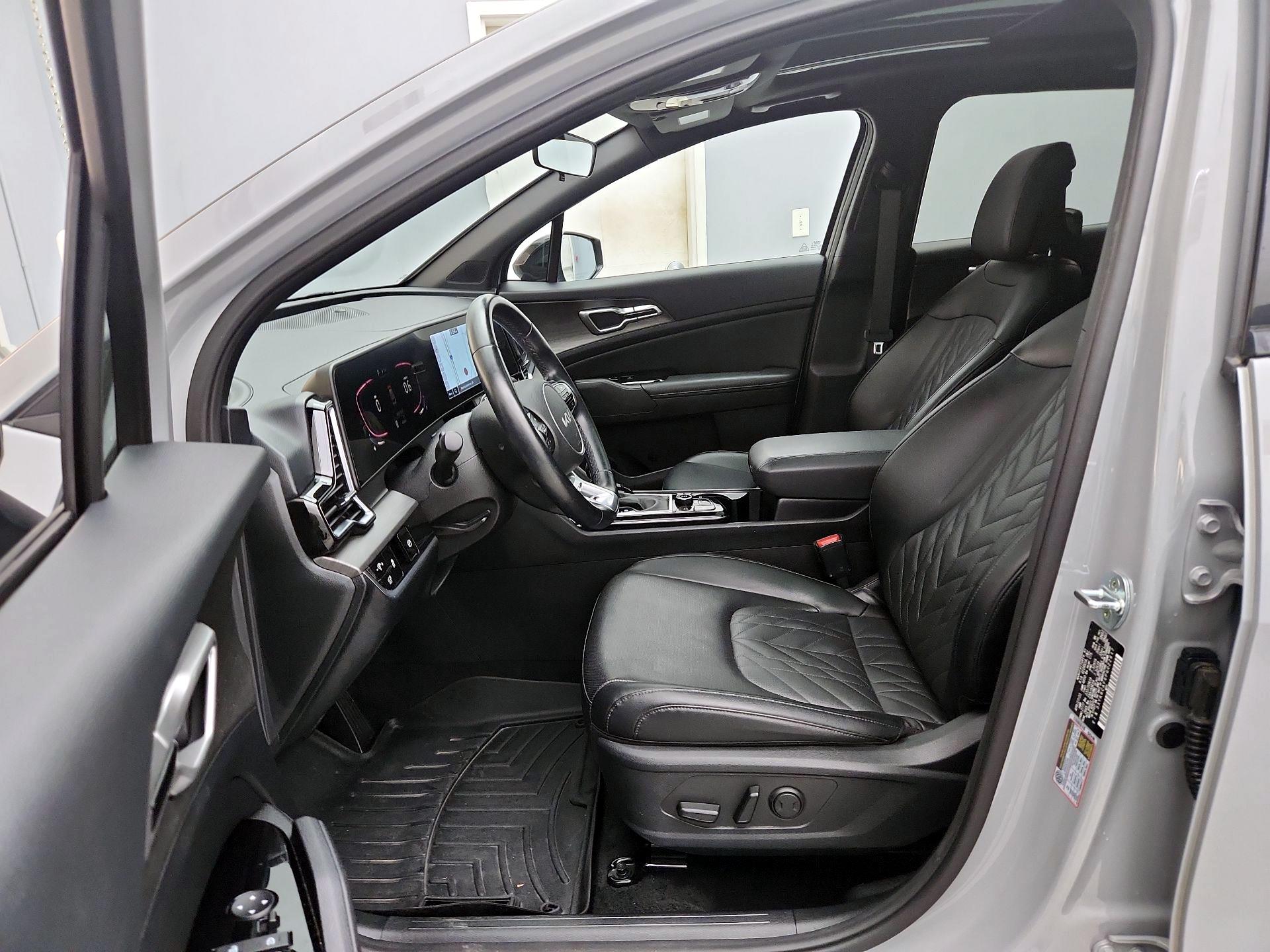 Thumbnail: 2023 Kia Sportage - 11