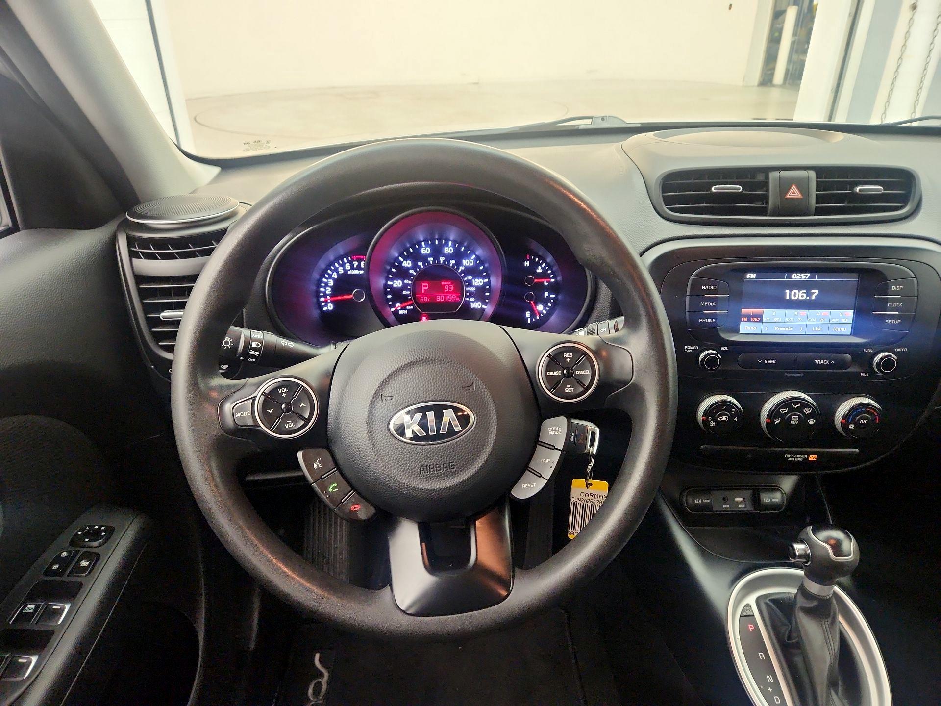 Thumbnail: 2019 Kia Soul - 10