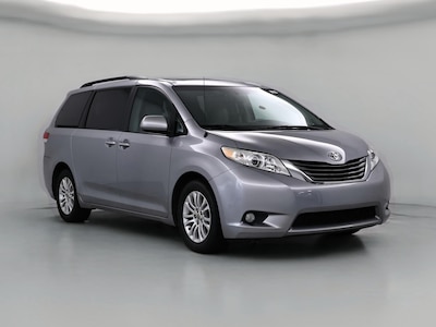 Silver 2013 Toyota Sienna XLE
