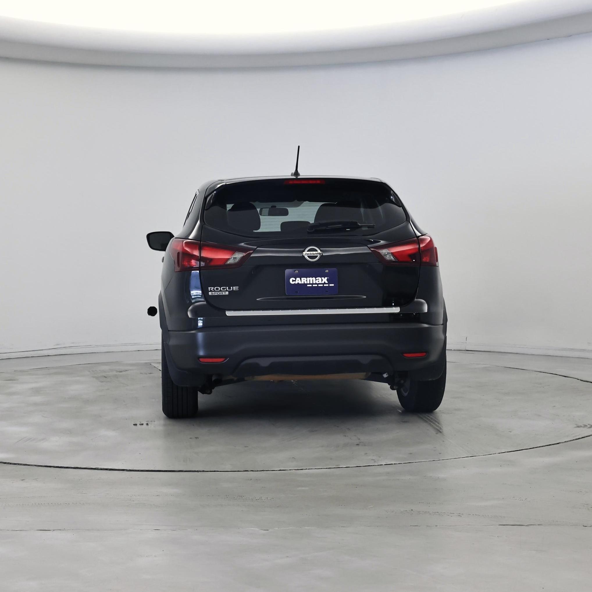Thumbnail: 2018 Nissan Rogue Sport - 6