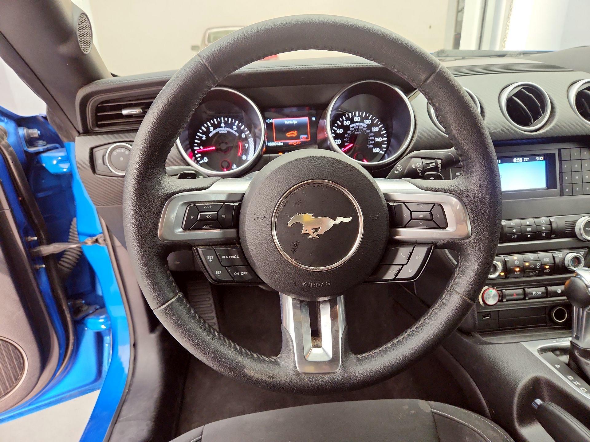 Thumbnail: 2019 Ford Mustang - 10