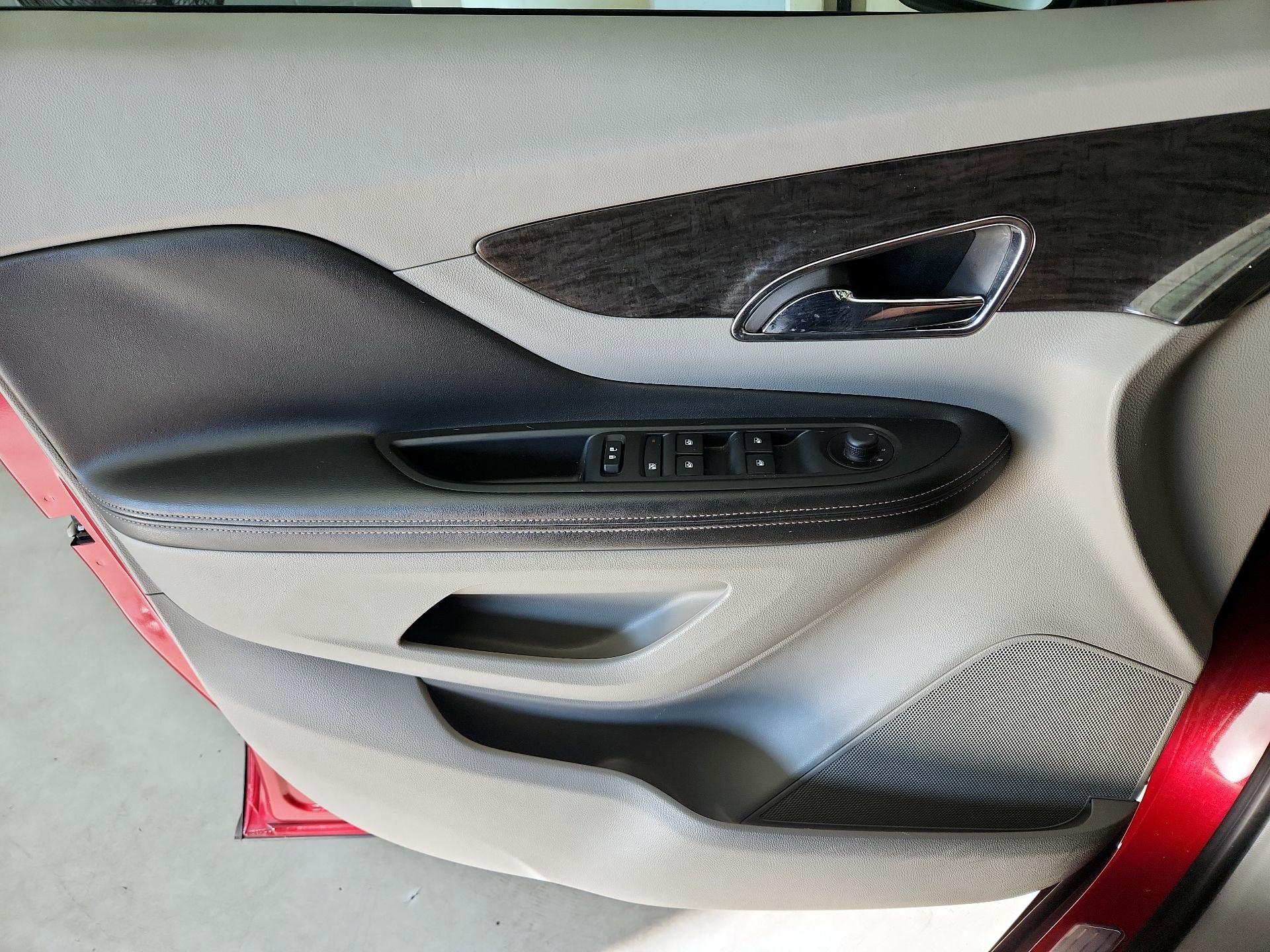 Thumbnail: 2015 Buick Encore - 12