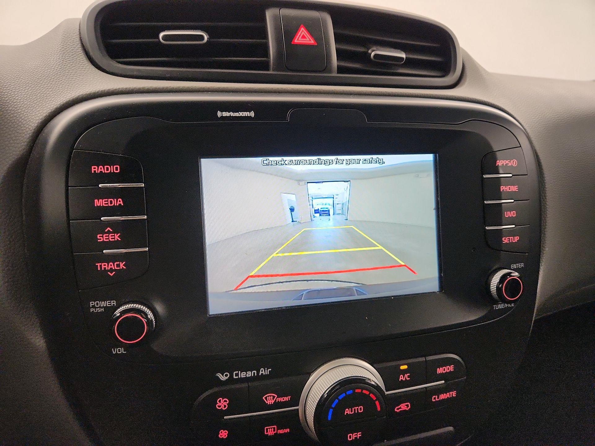 Thumbnail: 2019 Kia Soul - 14