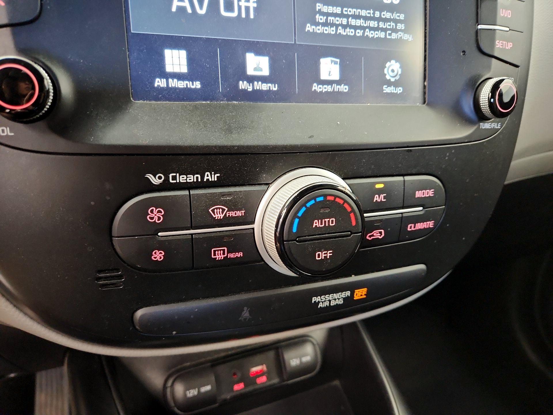 Thumbnail: 2019 Kia Soul - 16