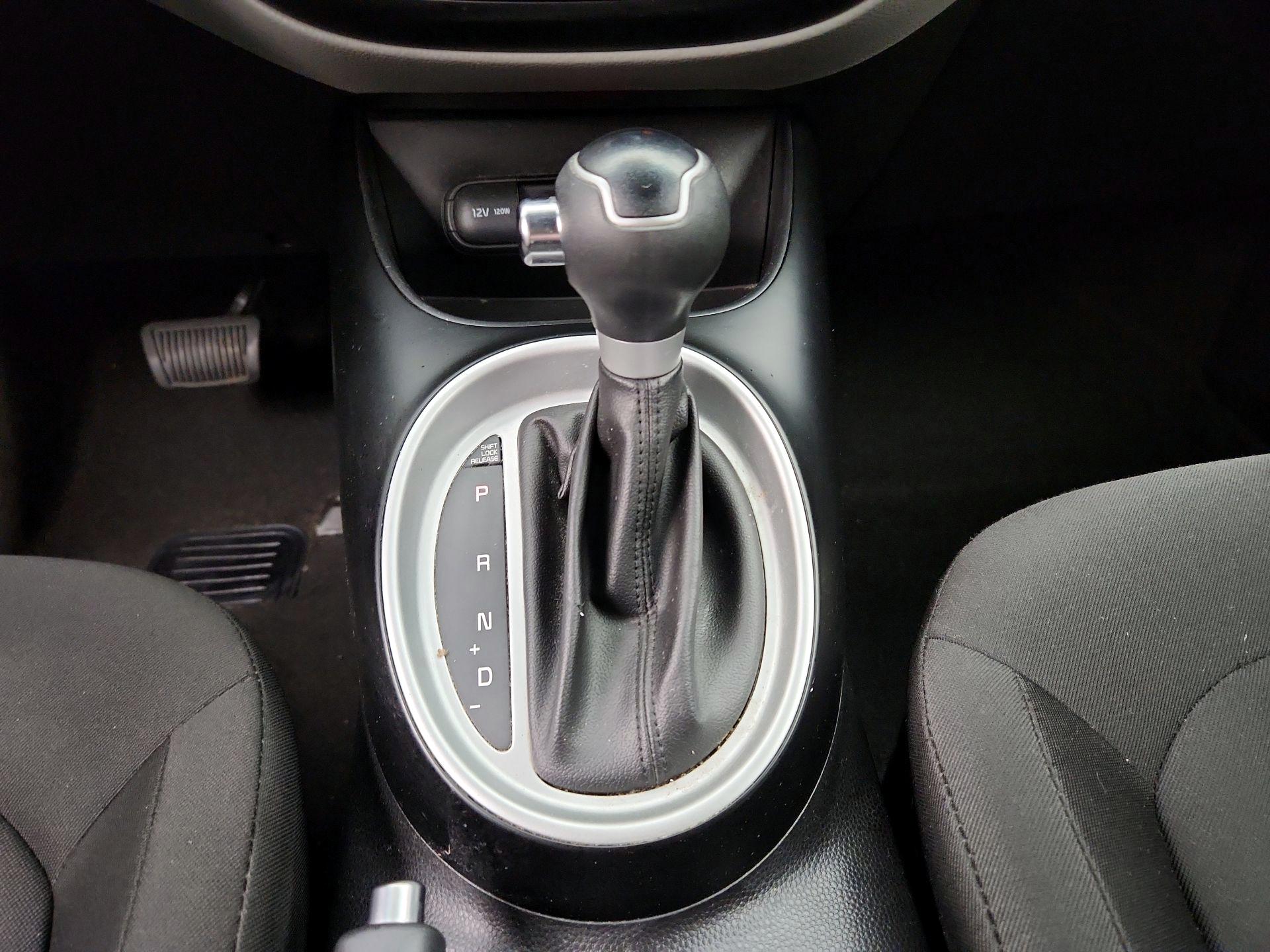 Thumbnail: 2019 Kia Soul - 17