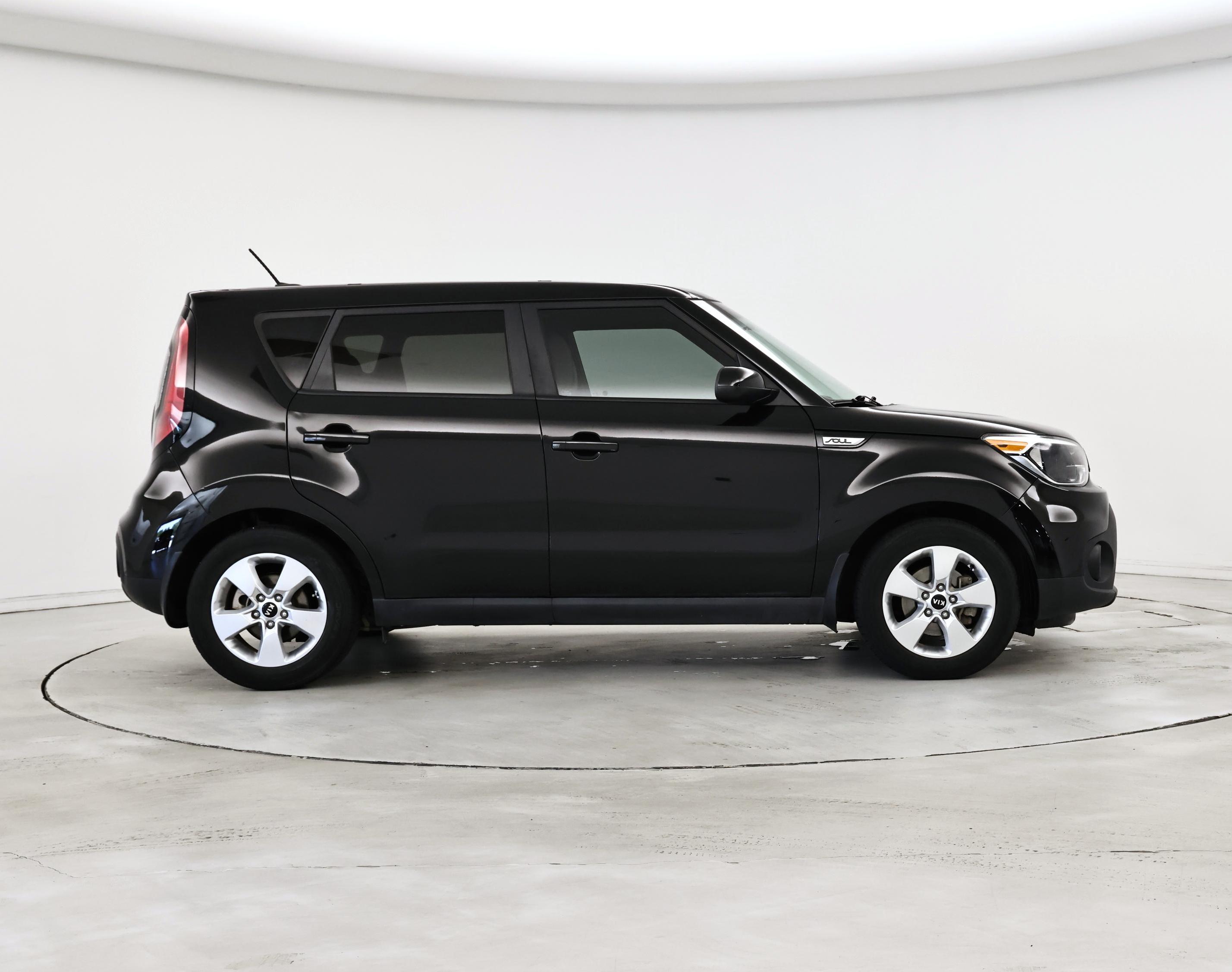 Thumbnail: 2019 Kia Soul - 7