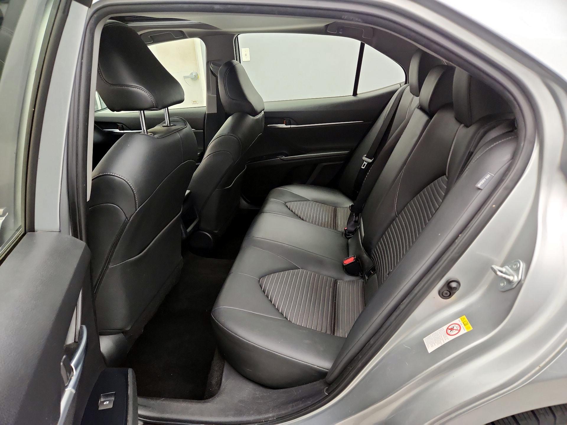 Thumbnail: 2018 Toyota Camry - 20