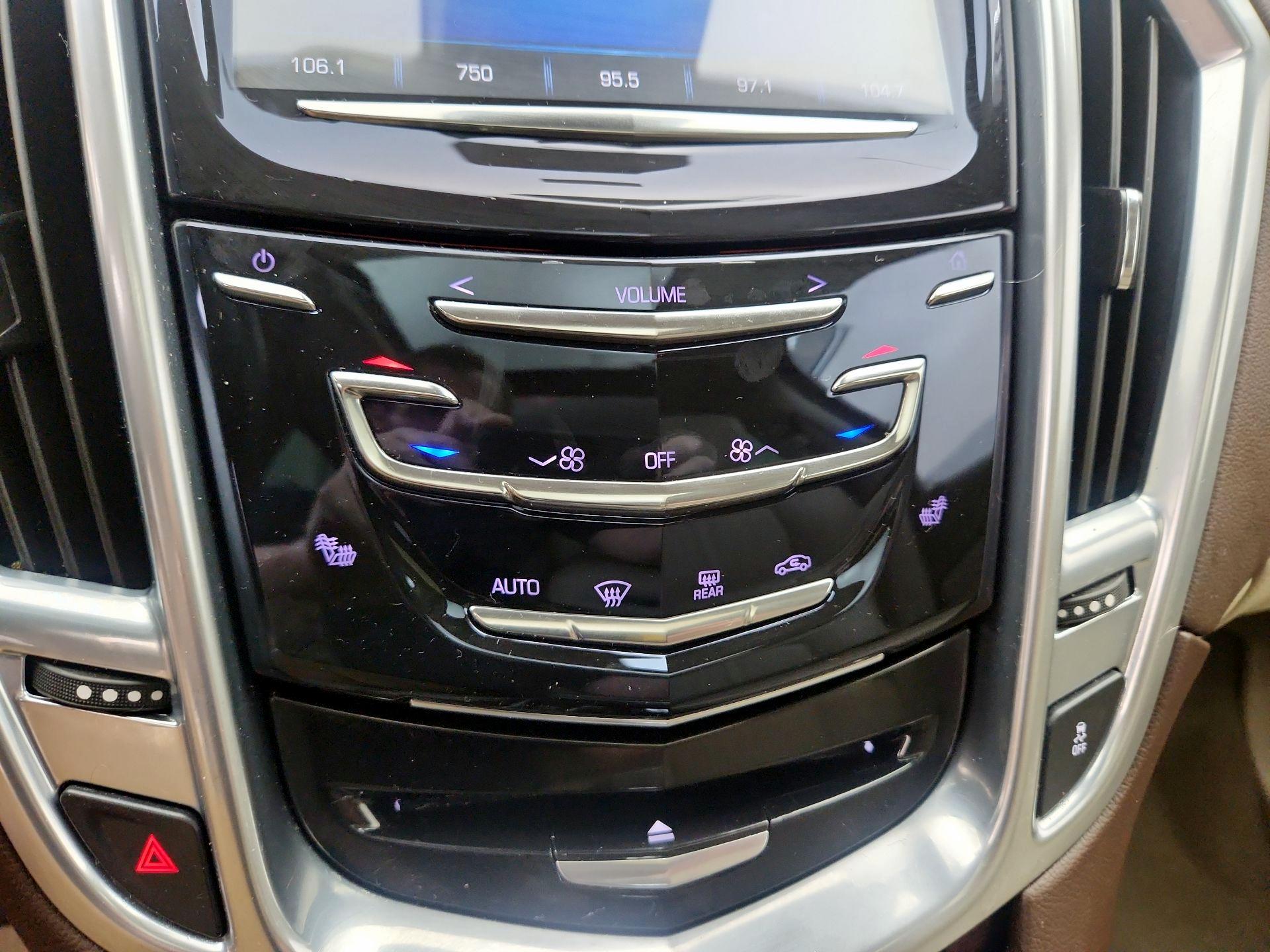 Thumbnail: 2014 Cadillac SRX - 17