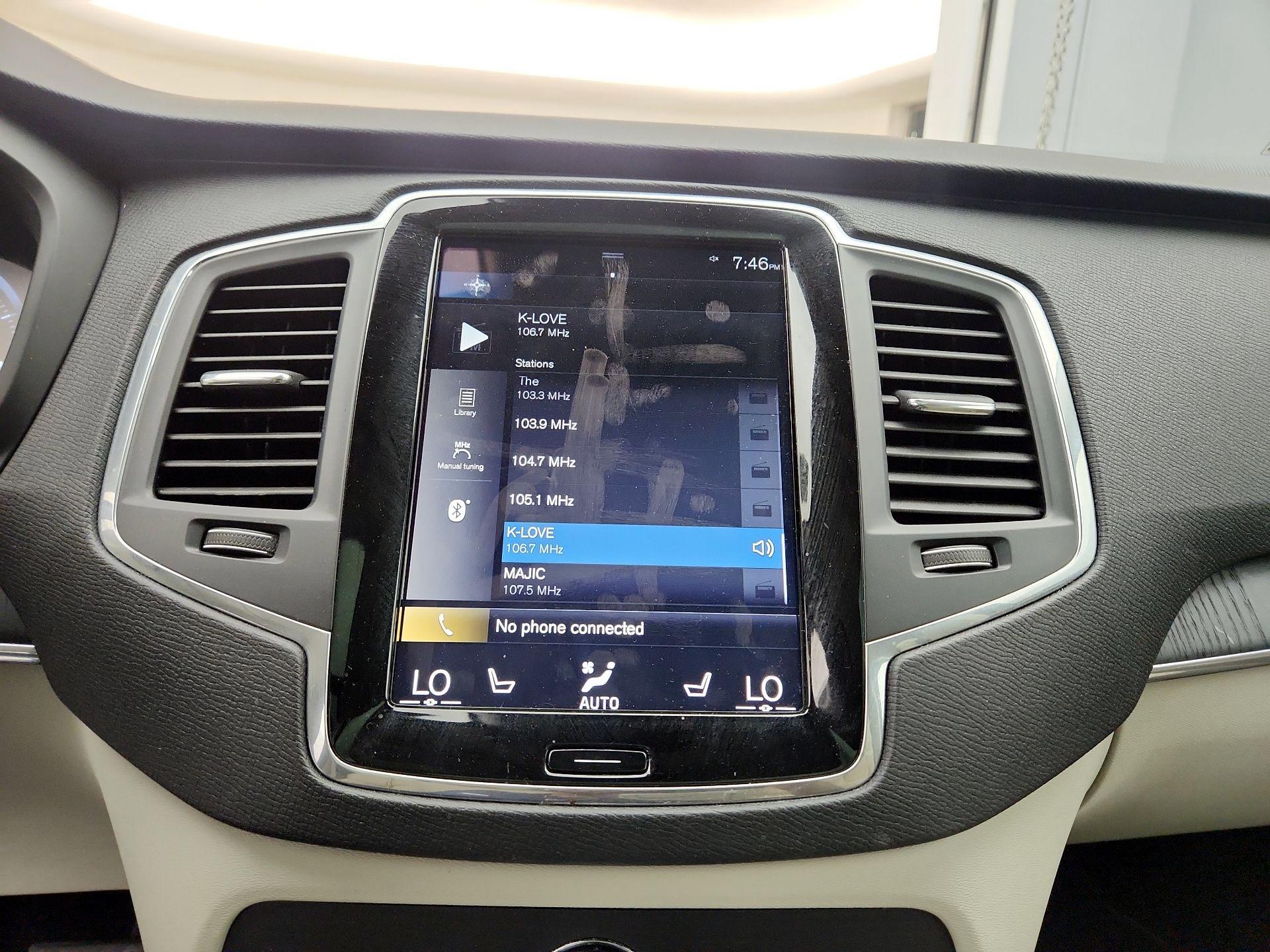 Thumbnail: 2020 Volvo XC90 - 16