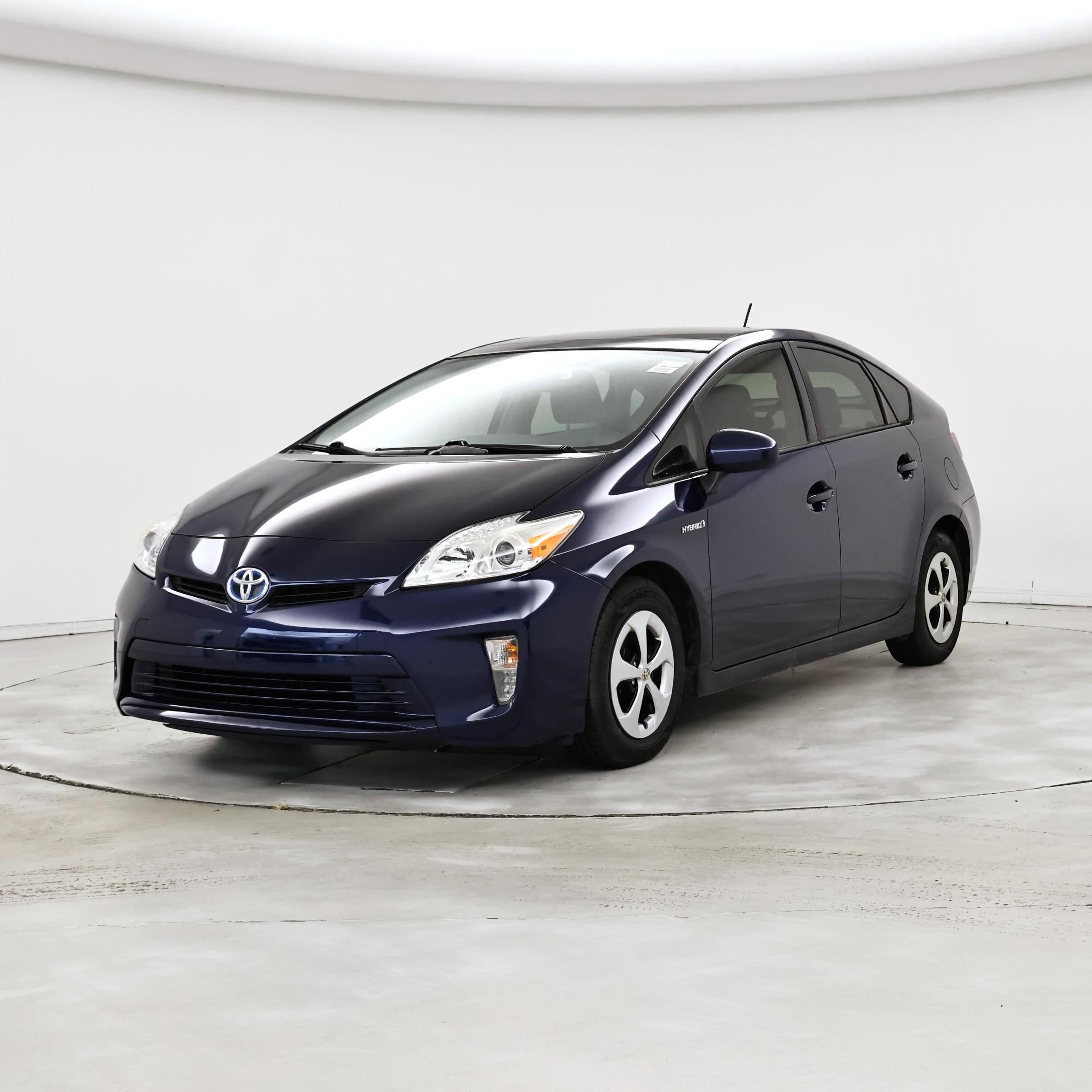 Thumbnail: 2014 Toyota Prius - 4