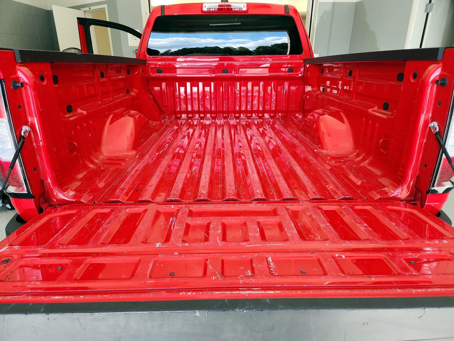 Thumbnail: 2016 GMC Canyon - 20