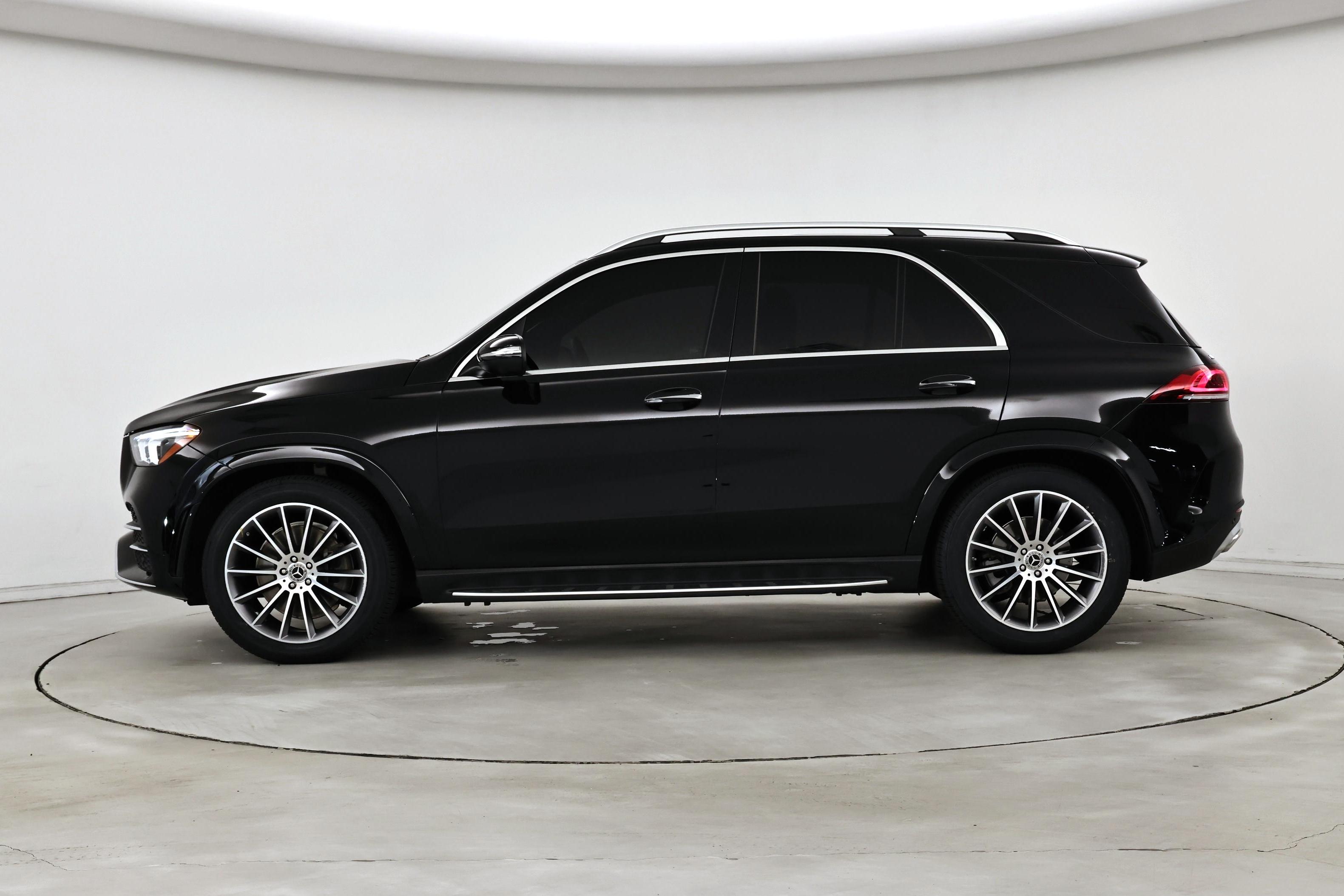 Thumbnail: 2021 Mercedes-Benz GLE - 3