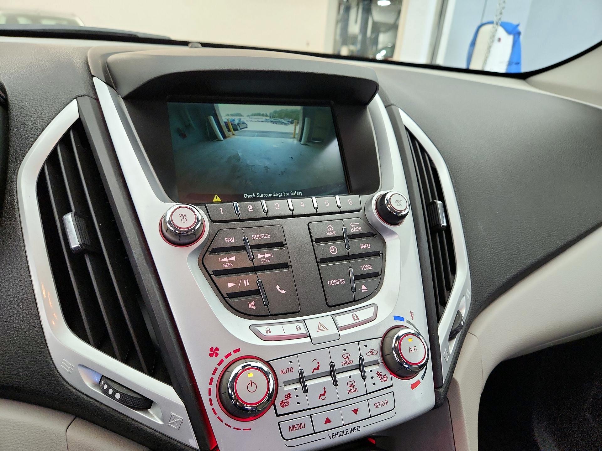 Thumbnail: 2014 GMC Terrain - 14